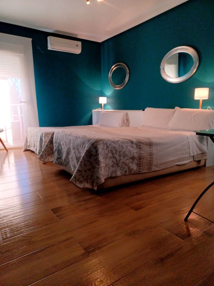 undefined C&H Aravaca Garden