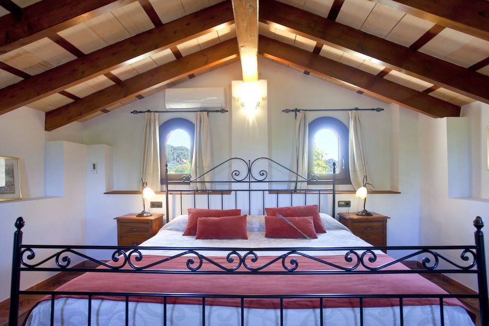 Superior Duplex, 1 King Bed, Terrace, Mountain View