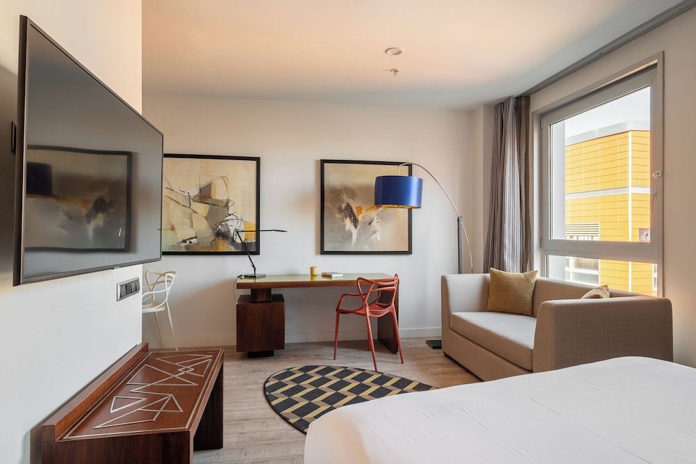 Naitly Barcelona Poblenou Studio 5