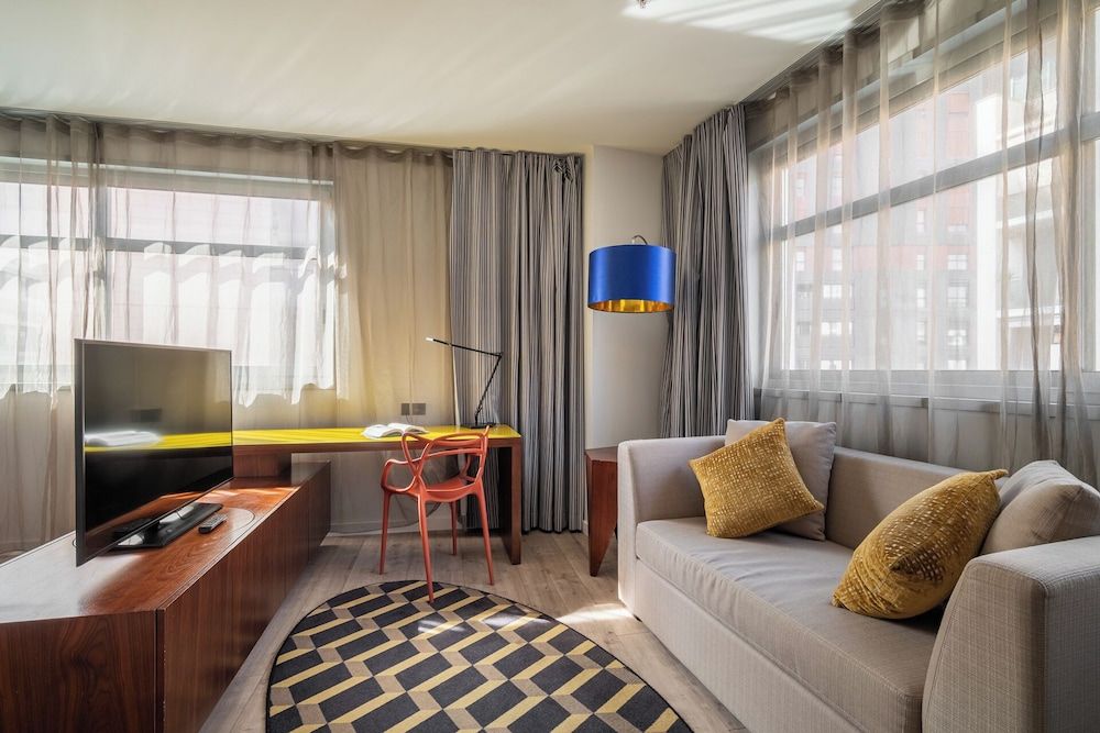 Naitly Barcelona Poblenou Studio 11