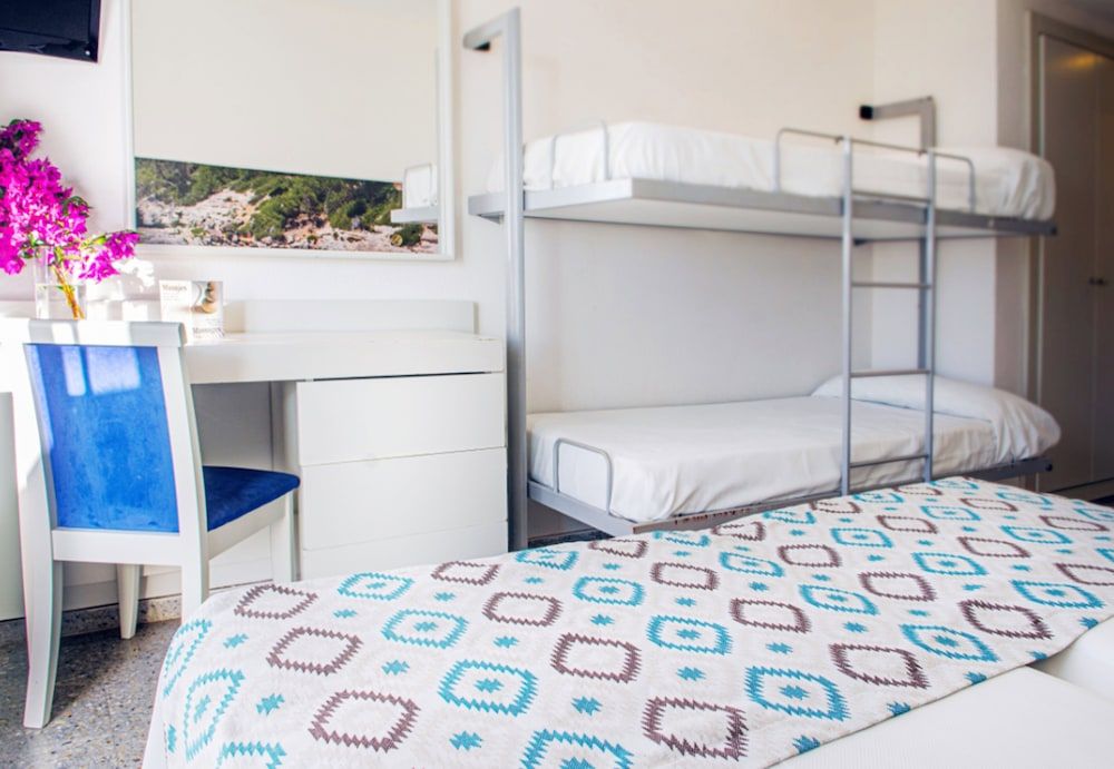Standard Double Room (3 Adults)
