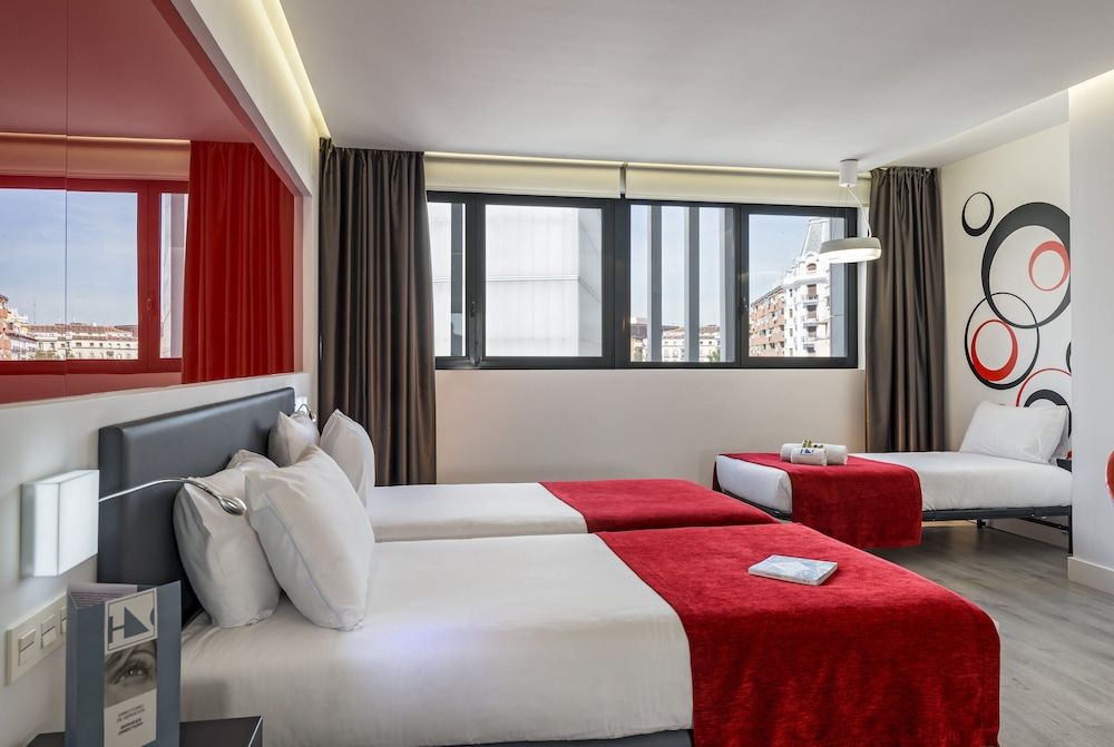 undefined Hotel Eurostars Central 3