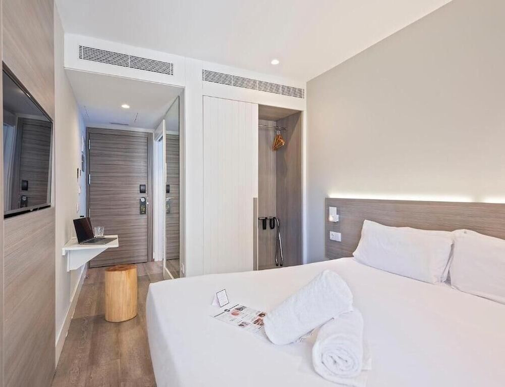 Miniroom