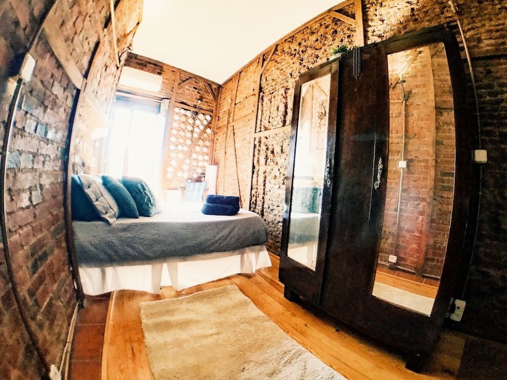 undefined Lollipop Flats Plaza Mayor Suite 5