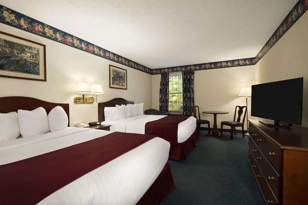Standard Room, 2 Queen Beds