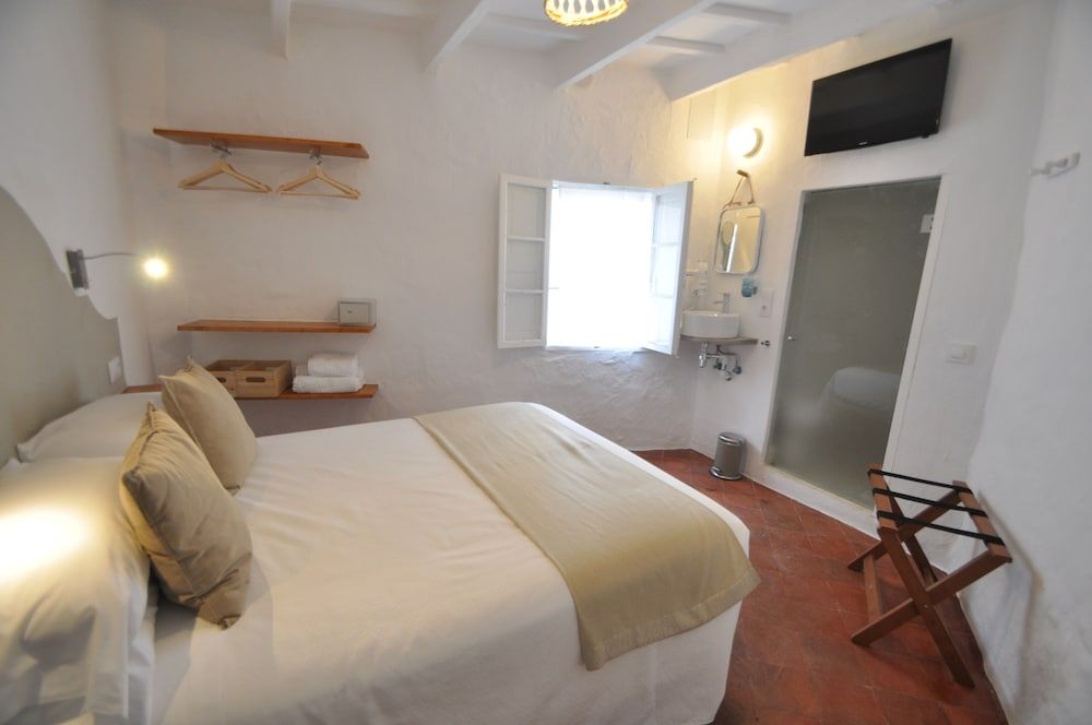 Port Antic Ciutadella  by My Rooms Hotels Economy Double Room 4