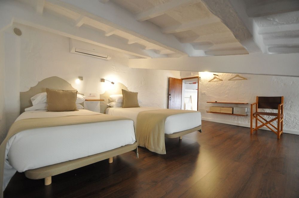 Port Antic Ciutadella  by My Rooms Hotels Family Suite, 2 Bedrooms 2