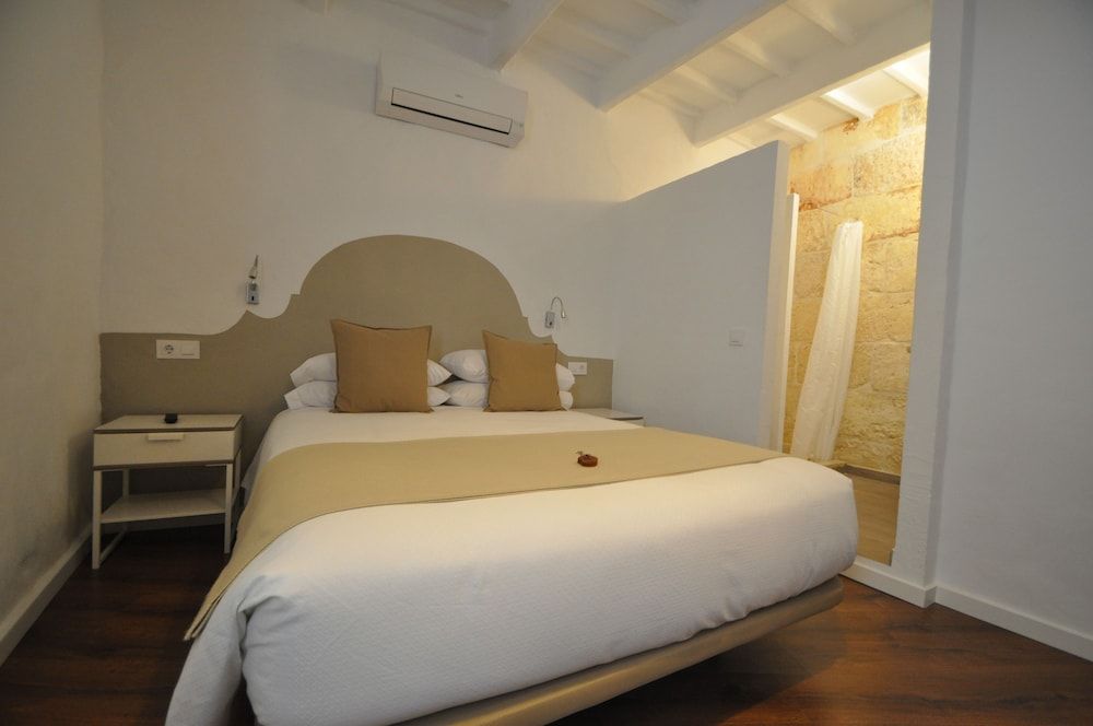 Port Antic Ciutadella  by My Rooms Hotels Standard Double Room 7