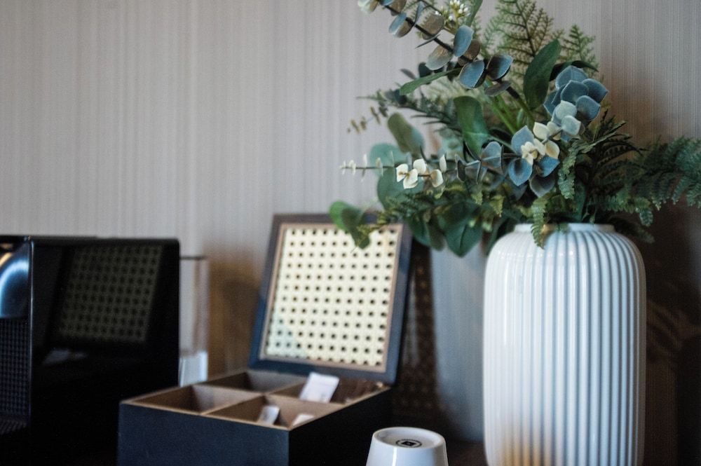 AZZ Valencia Congress Hotel & Spa Junior Suite 5