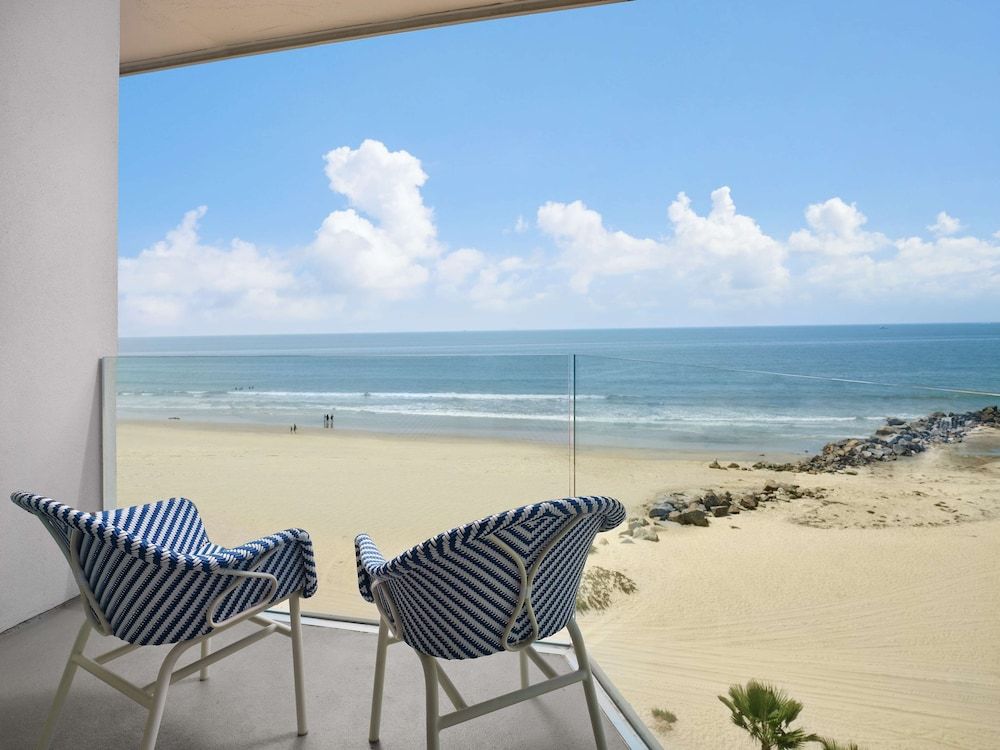 Views Oceanfront with Ocean Club 1K