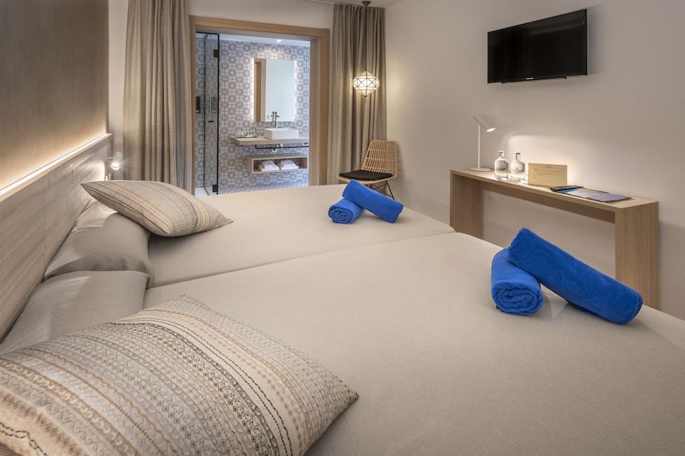 Premium Room (Family (3+1))