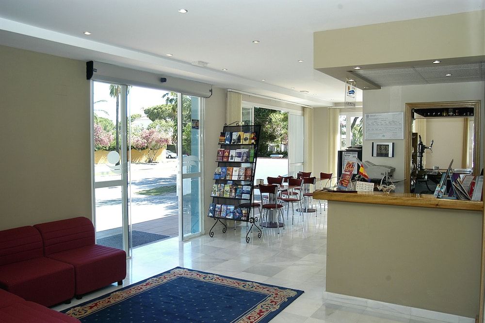 Check-in Check-out Kiosk