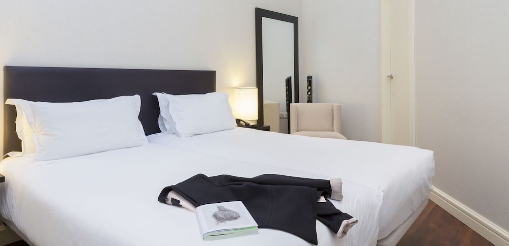 Sardinero Madrid Standard Room 3