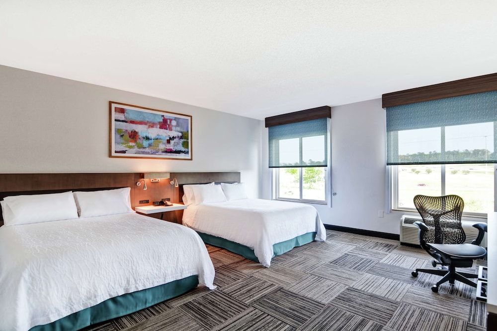 Double Room, 2 Queen Beds, Accessible
