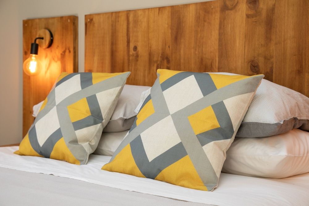 undefined Jardinets Guest House 9