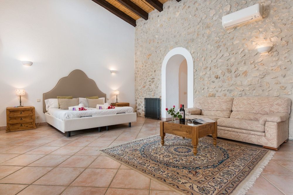 Suite, Terrace