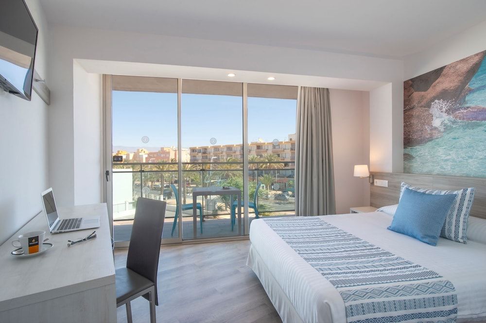 Hotel Roquetas El Palmeral by Pierre & Vacances Double Room, Balcony 3