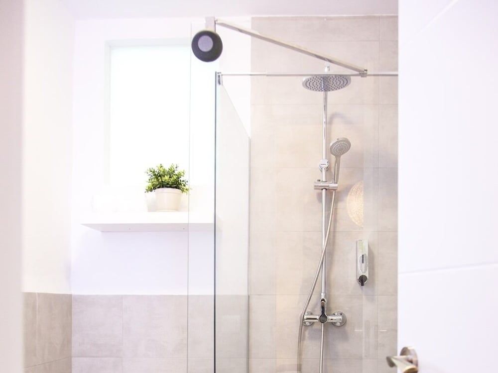 Almijara Residence Classic Double Room, Ensuite (Mountain Room 103) 5