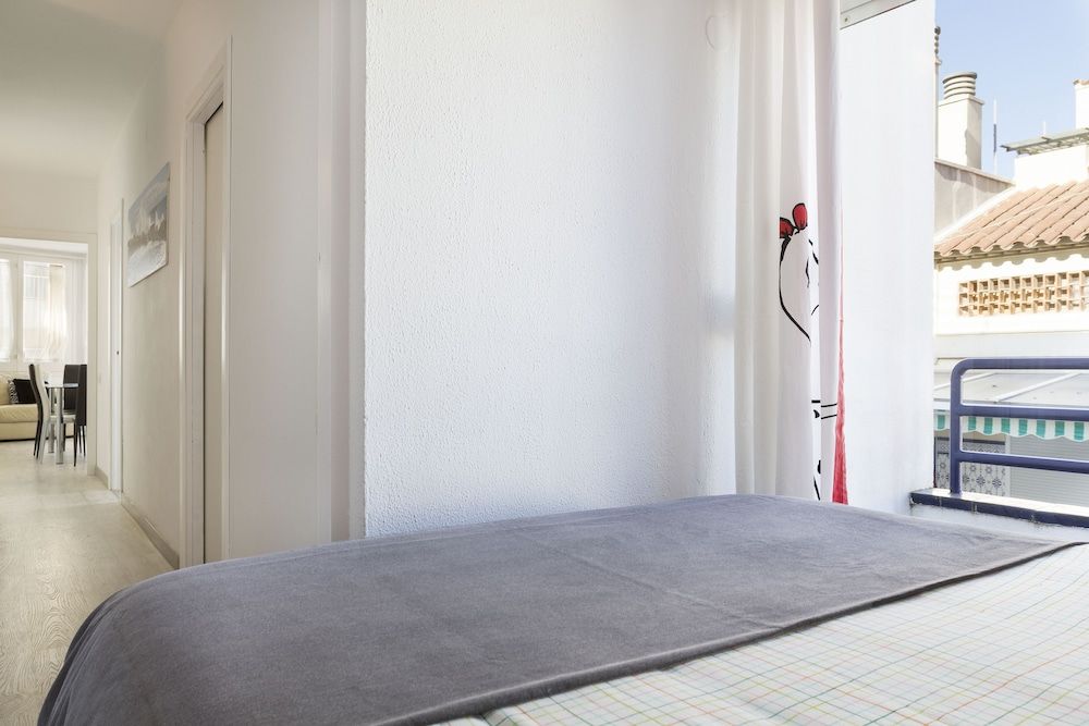 Apartment, 2 Bedrooms, Balcony, Partial Sea View