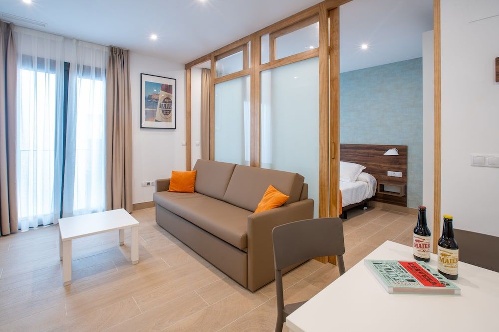 Apartamentos Maier Superior Apartment, Annex Building (C/ San Juan 2D)