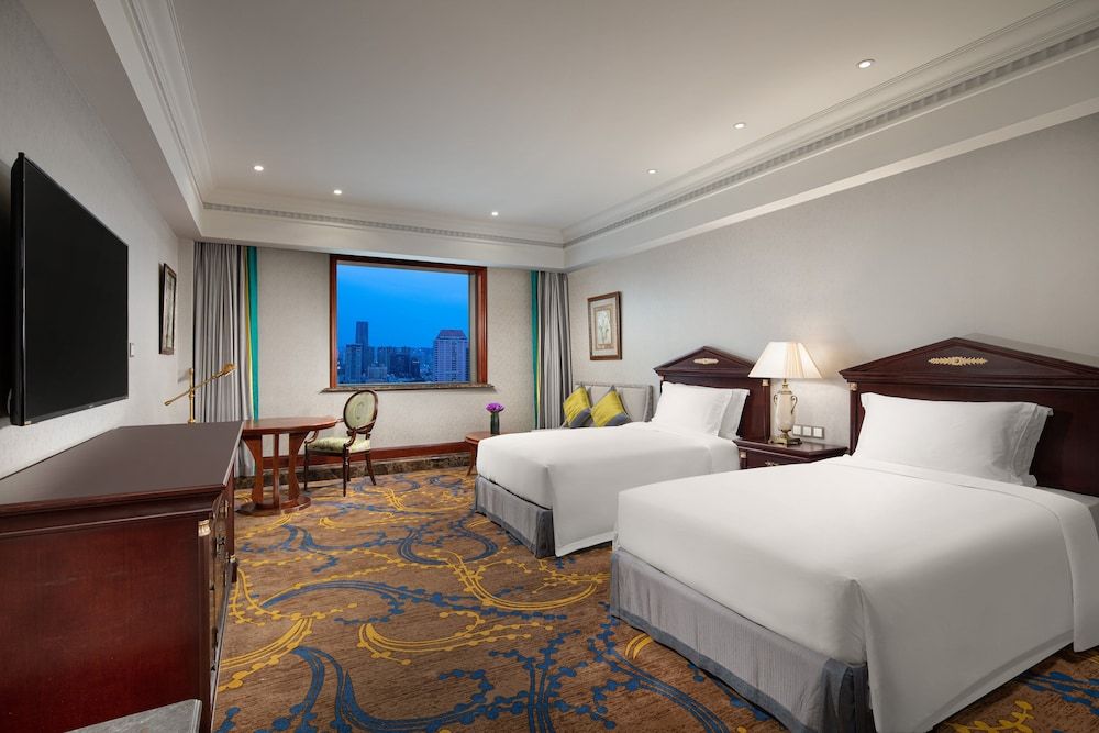 undefined Crowne Plaza Shanghai Nanjing Road by IHG 3