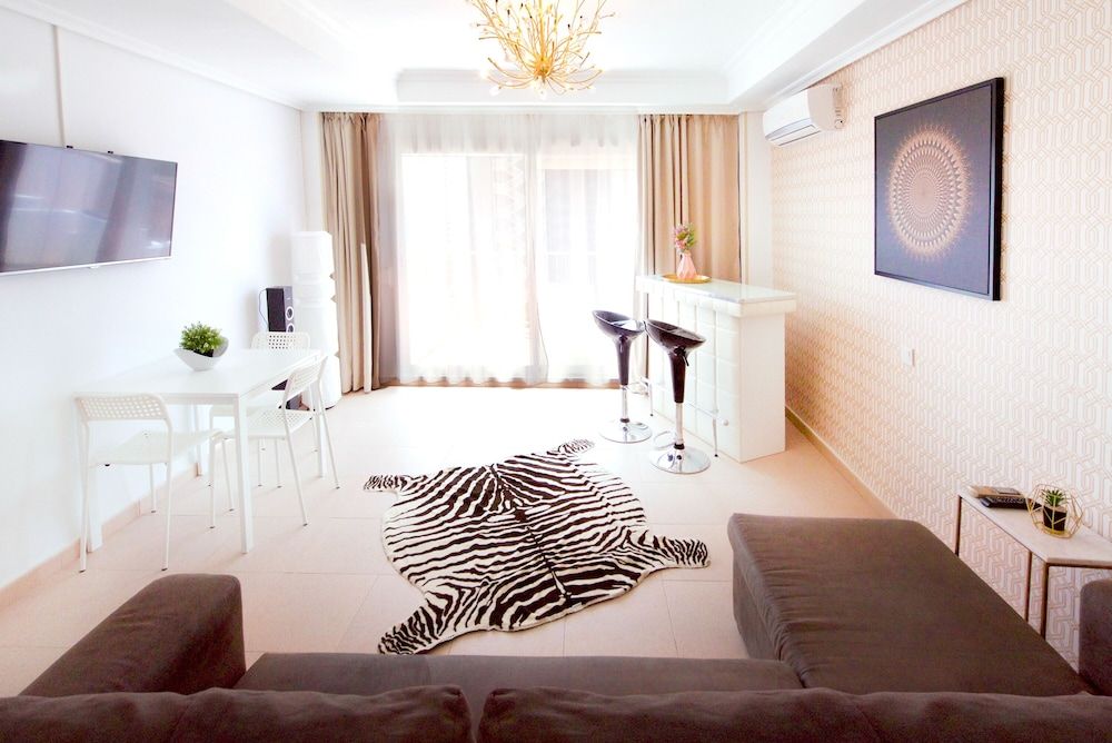 My Pretty Payma Panoramic Penthouse, 1 Bedroom, Sea View, Executive Level 7