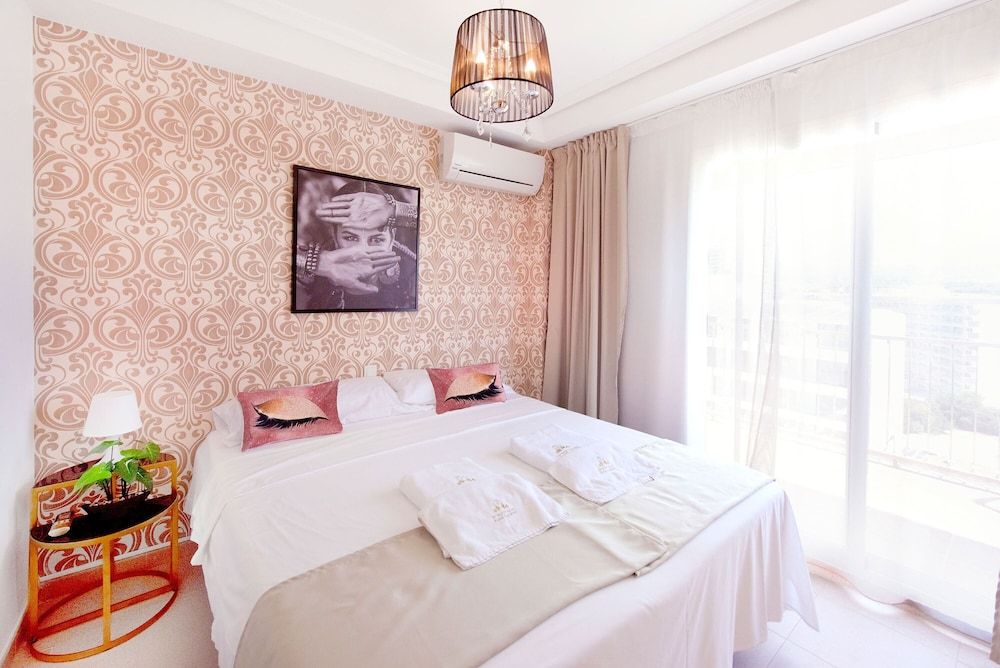 My Pretty Payma Panoramic Penthouse, 1 Bedroom, Sea View, Executive Level