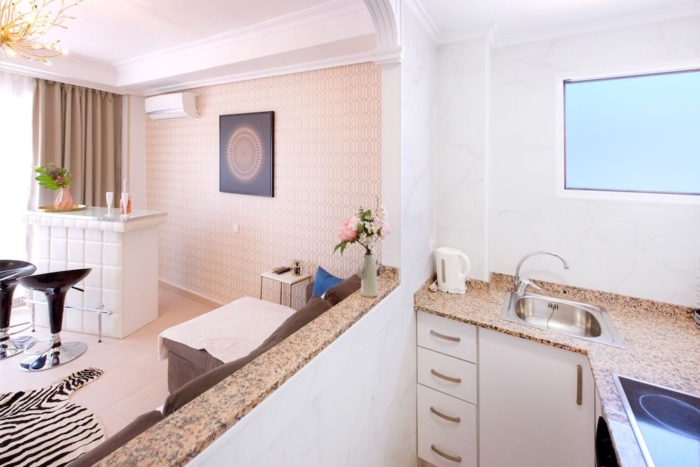 My Pretty Payma Panoramic Penthouse, 1 Bedroom, Sea View, Executive Level 15