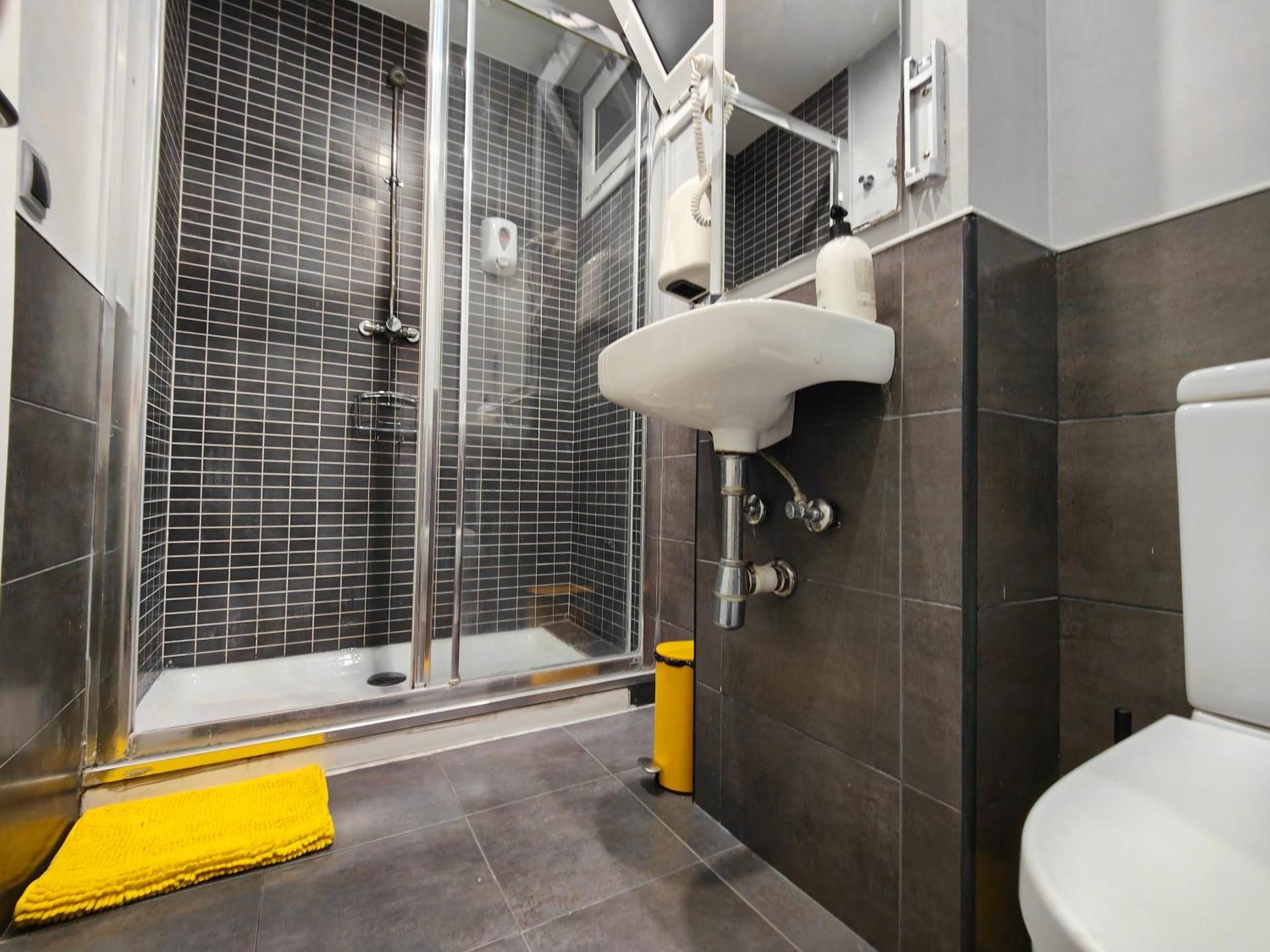 undefined Free Hostels Barcelona 3