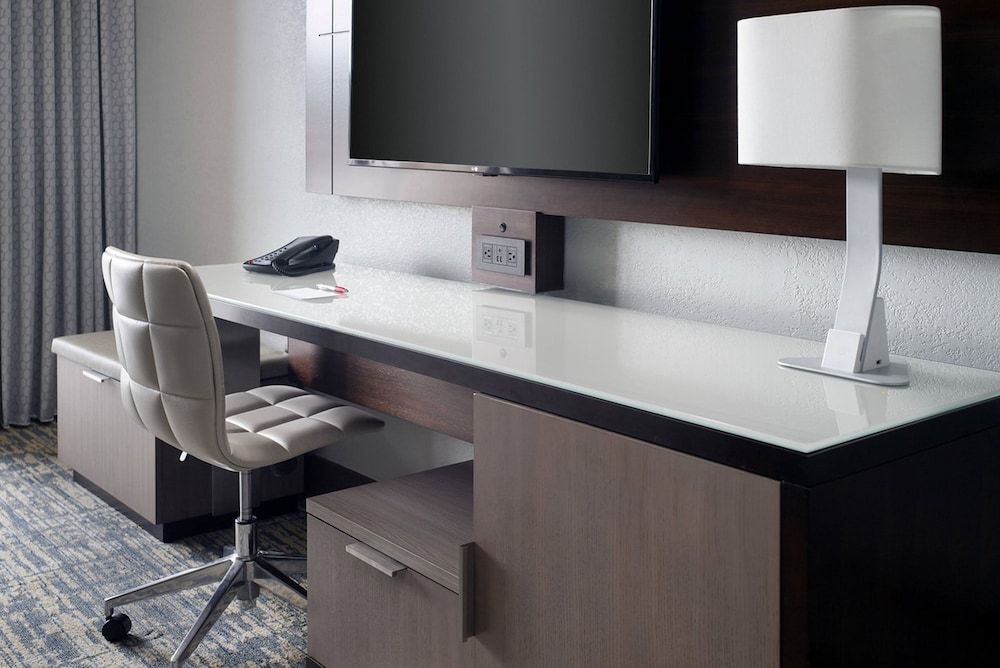 Suite, Multiple Beds, Lake View