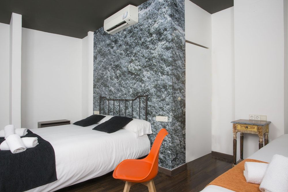 undefined Casual Don Juan Tenorio Sevilla 10