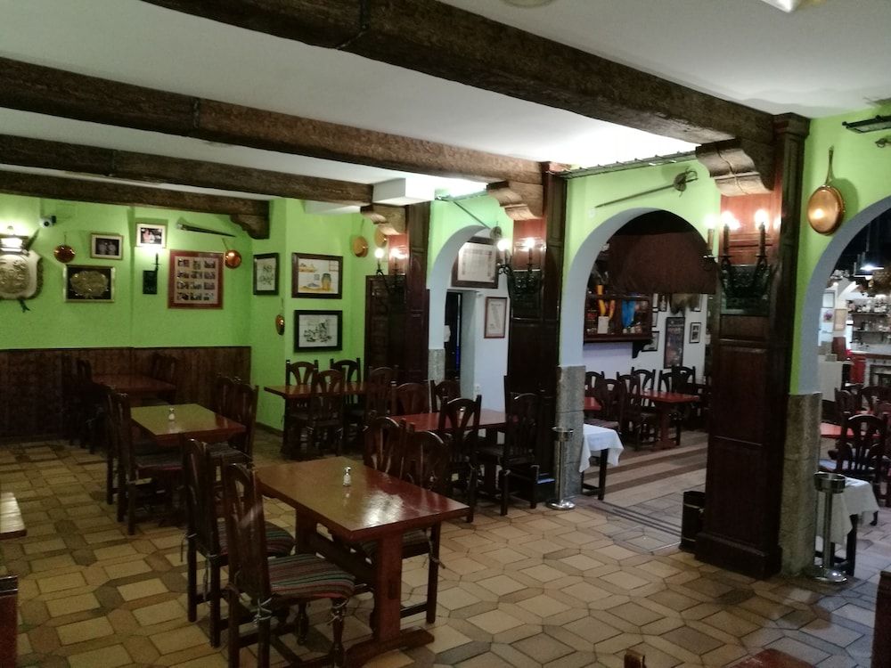 undefined Casual Don Juan Tenorio Sevilla 6