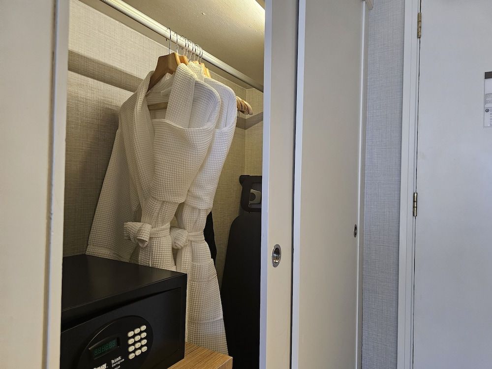 Concorde Hotel Singapore Premier Room (Club) 7