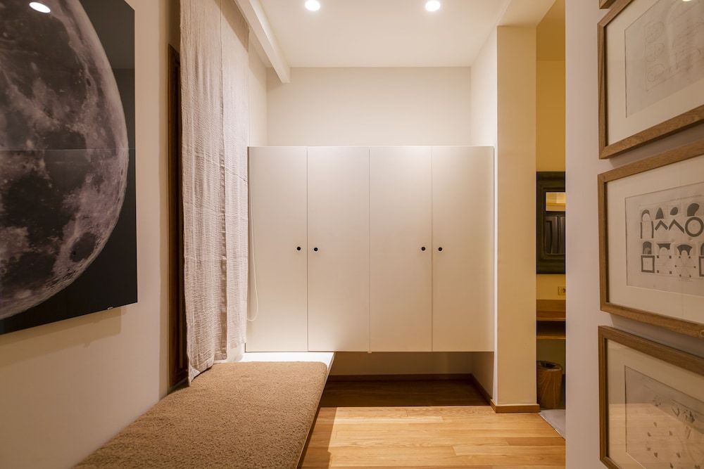 Margot House Standard Room (Interior) 11