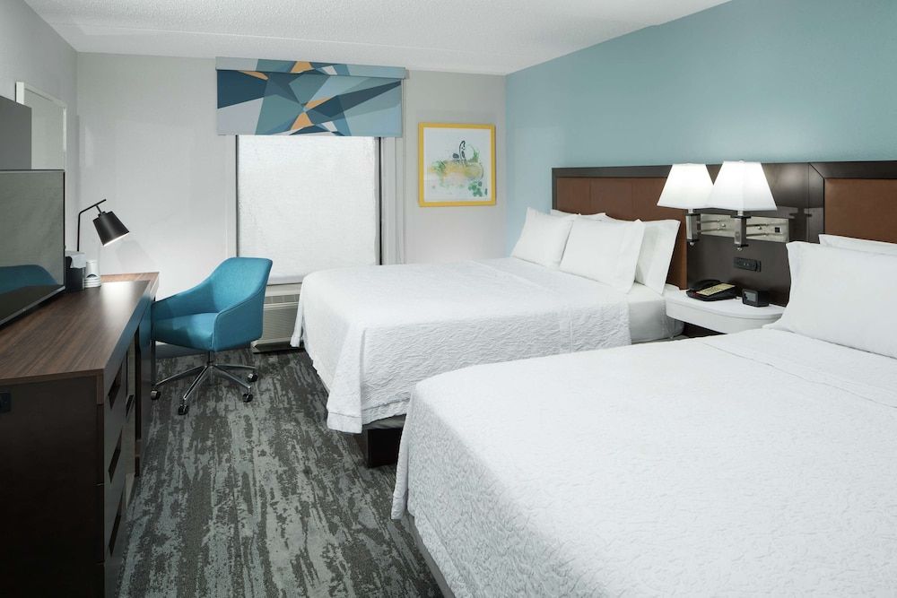 Room, 2 Queen Beds, Accessible, Non Smoking