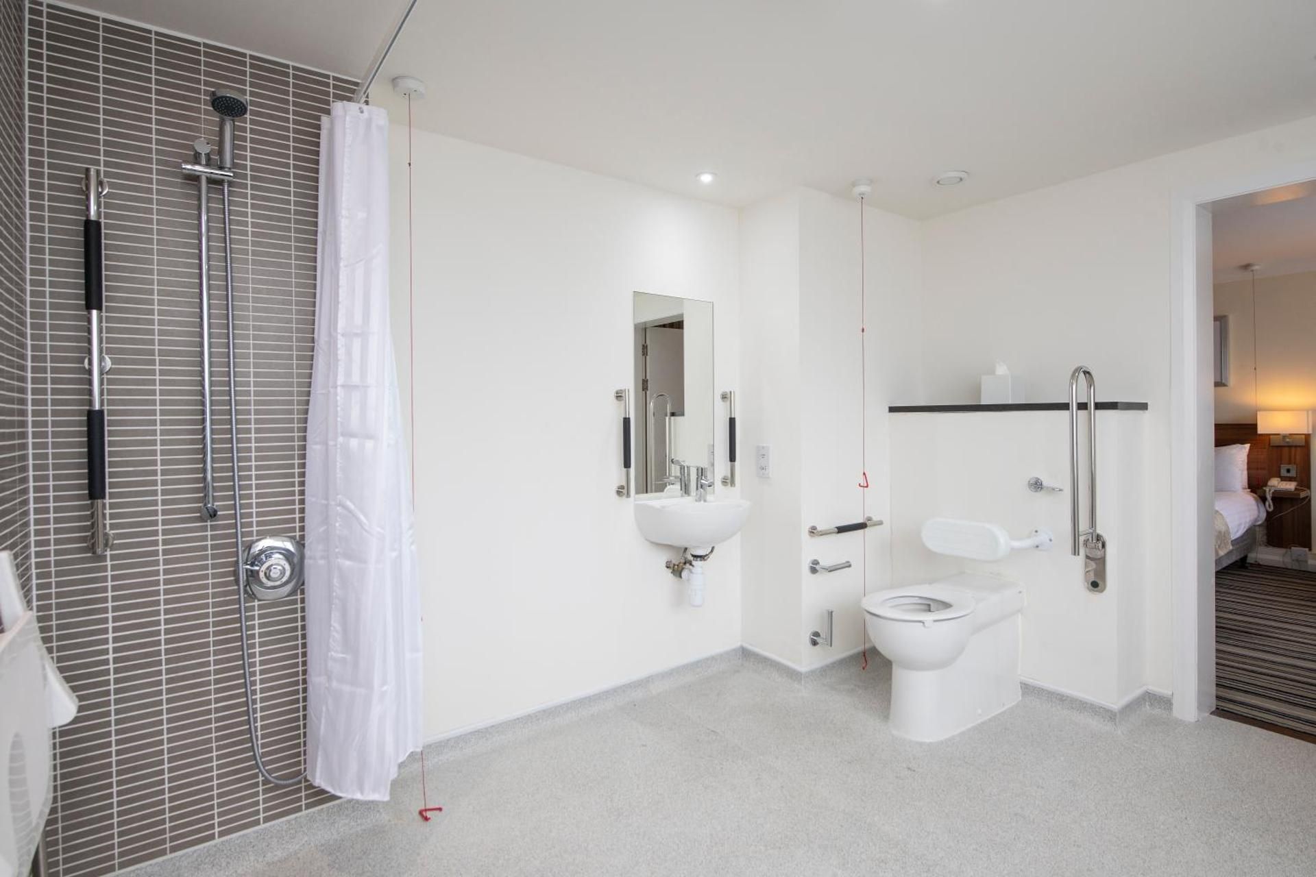 1 Double Bed Accessible Non-Smoking