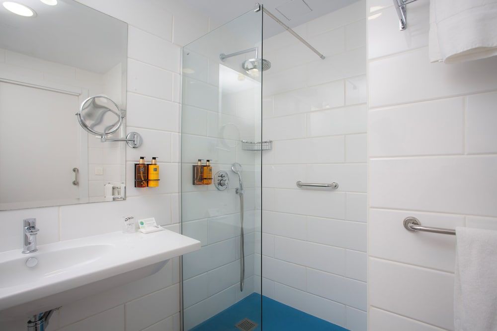 Casual del Mar Málaga Hotel Economy Double Room 9