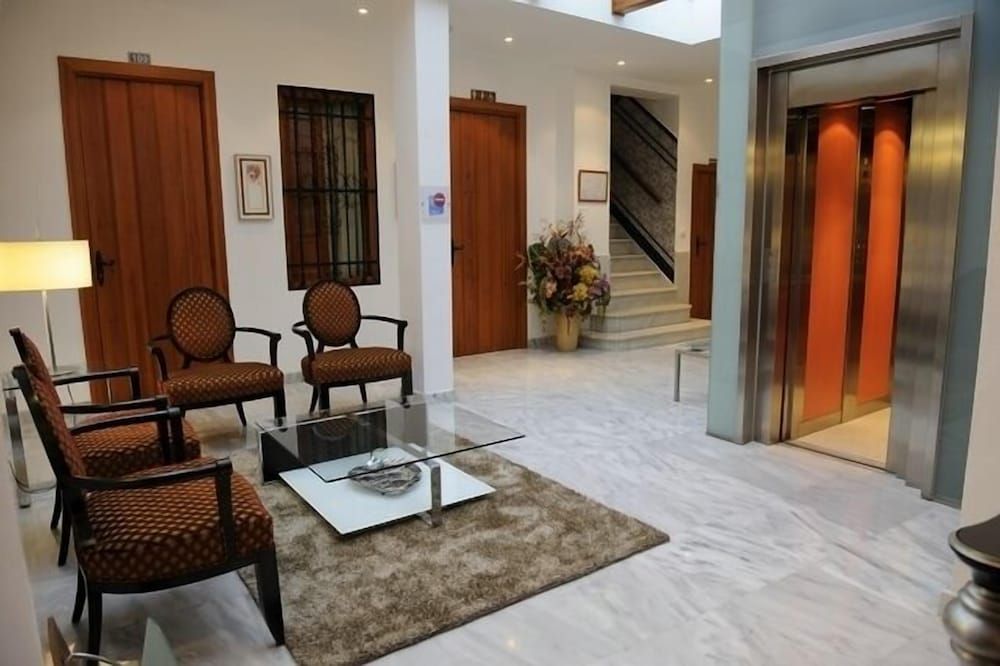 undefined Hotel Goya 9