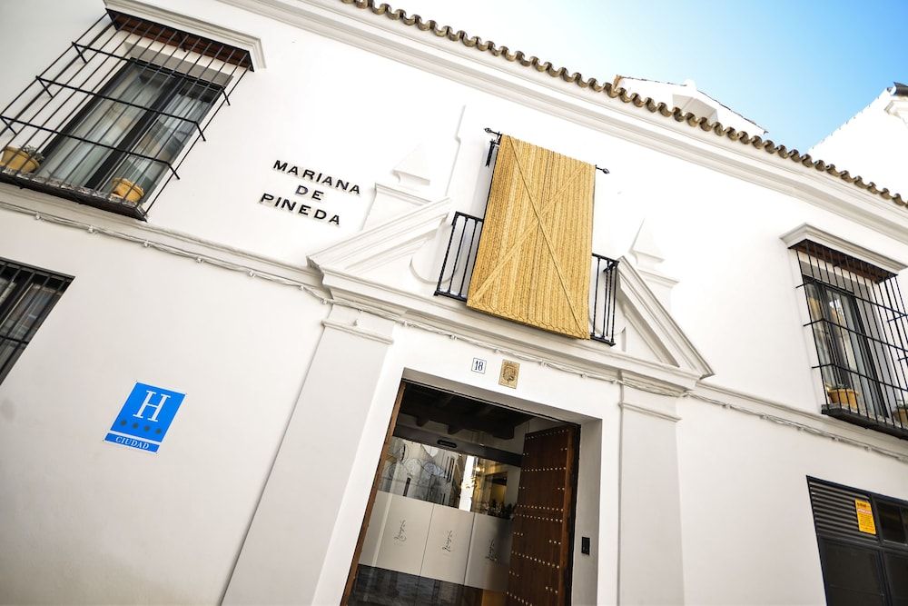 undefined Legado Alcázar Hotel 7