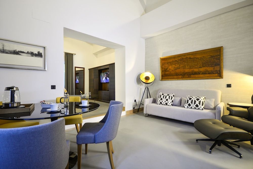 Royal Alcazar Suite room with terrace