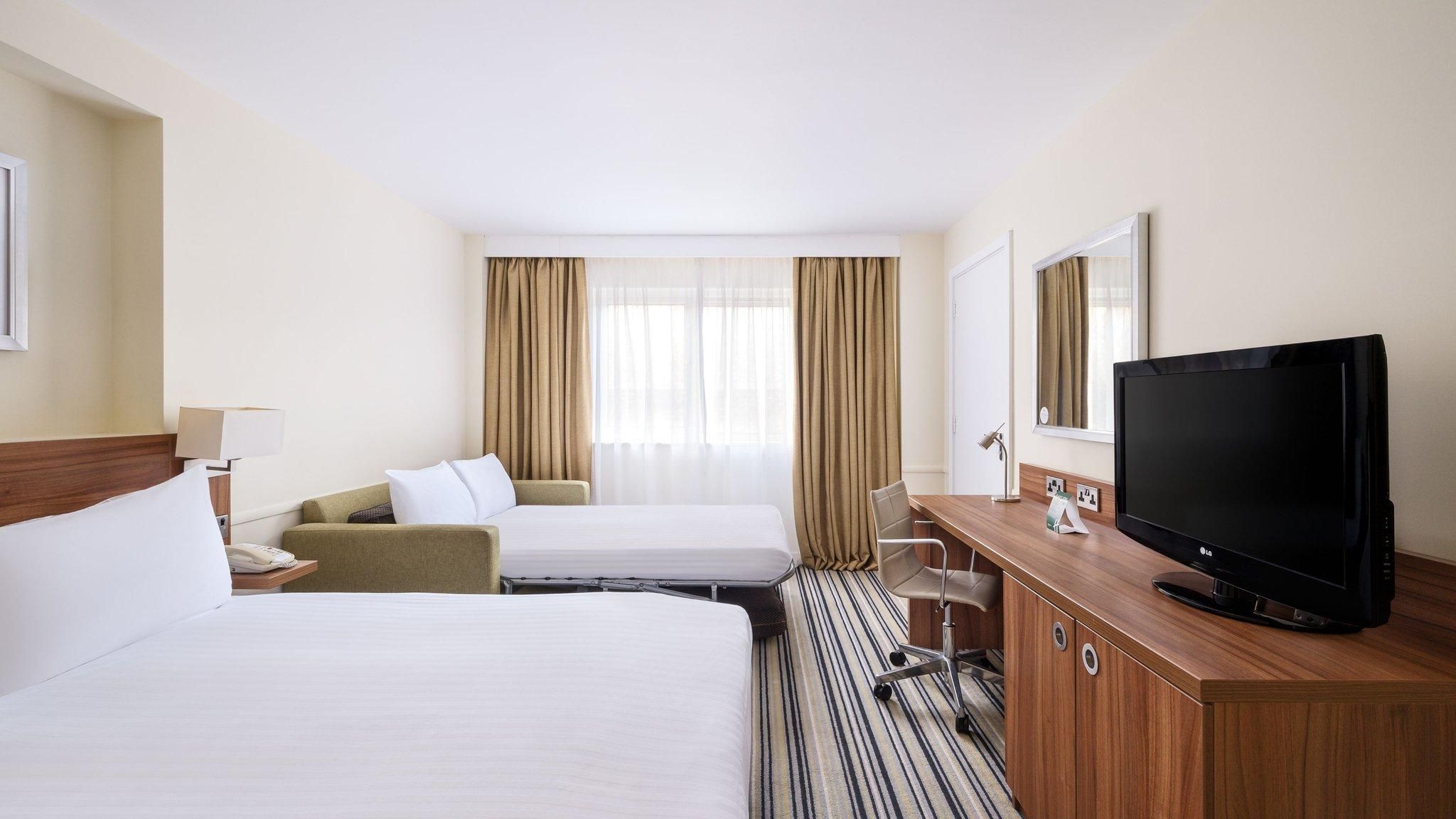 Double Room with Sofa Bed