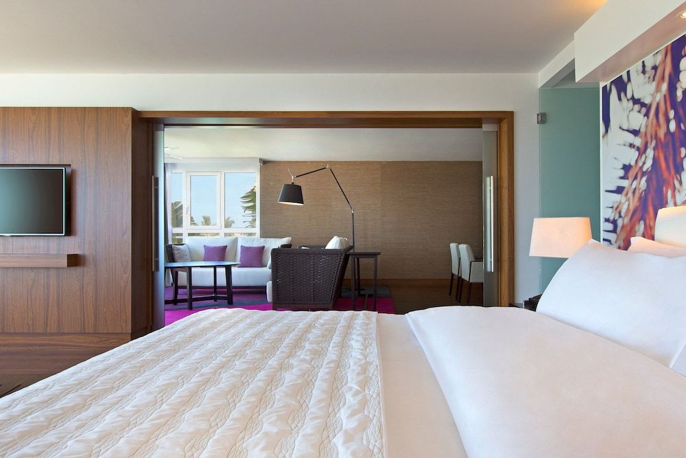 Suite, 1 Bedroom, Non Smoking (Balcony)