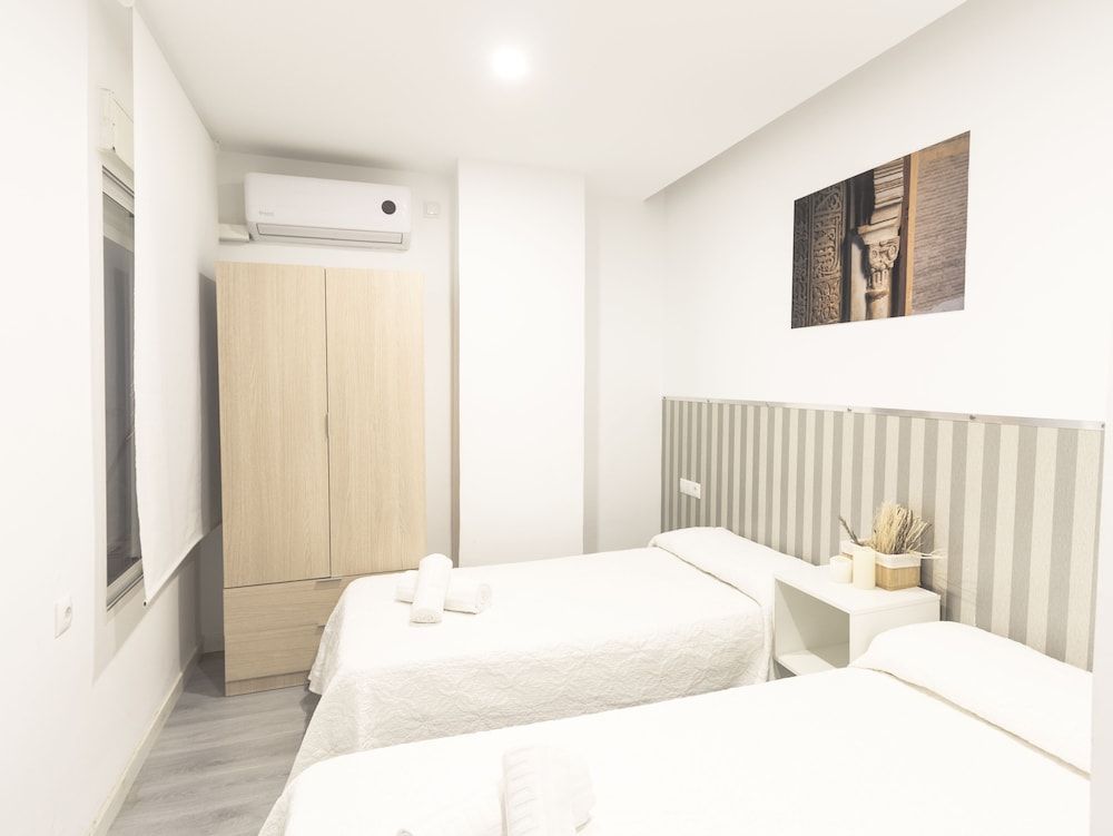 Apartment, 3 Bedrooms, Balcony