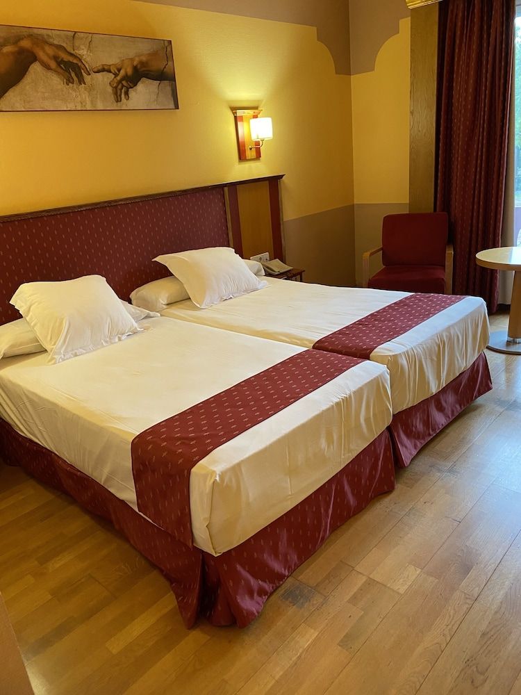 Fuente Las Piedras Classic Double Room, 2 Twin Beds, Terrace 3