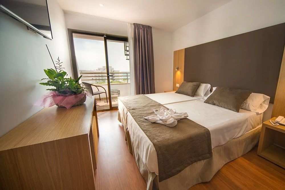 Double Room, Balcony, Sea View