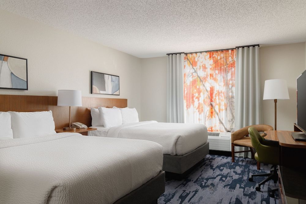 Room, 2 Queen Beds, Non Smoking