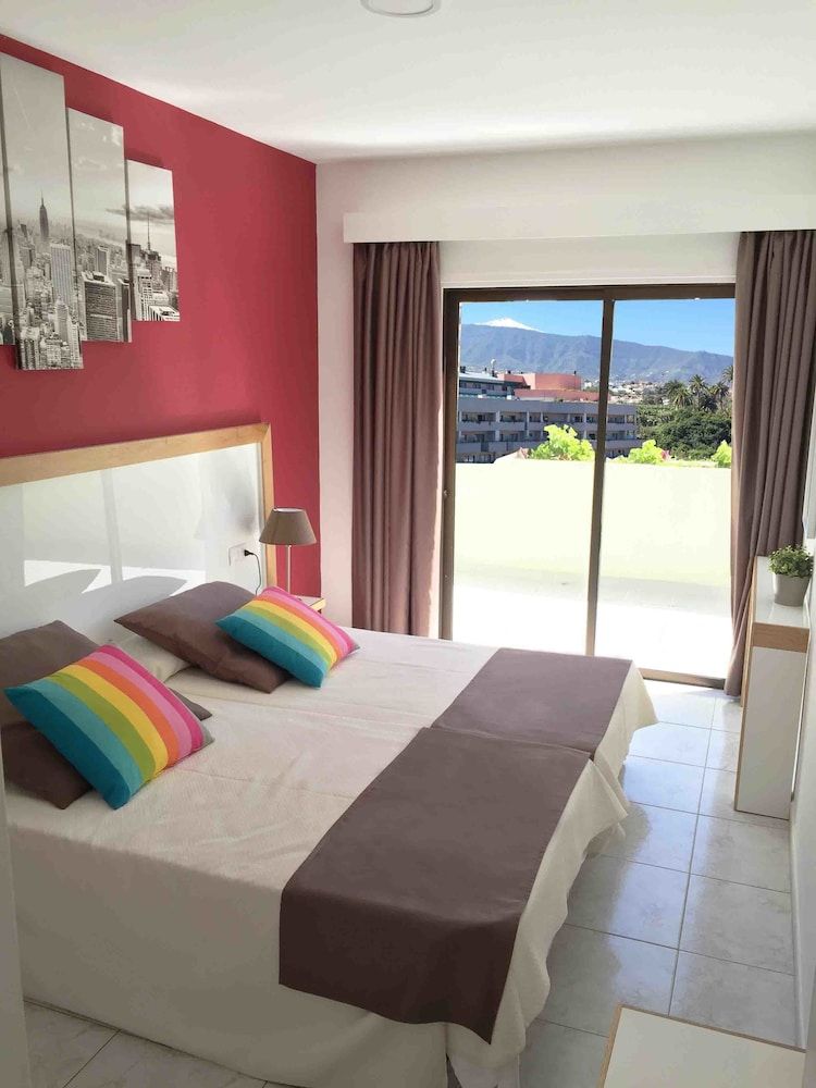 Apartment, 1 Bedroom, Partial Ocean View