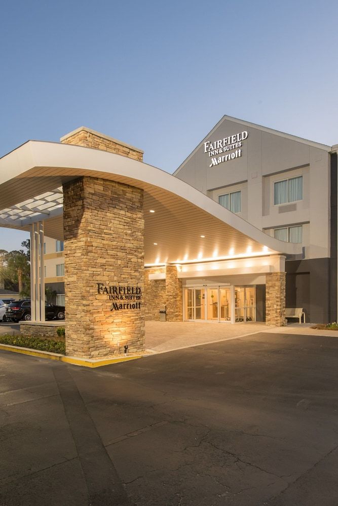 undefined Fairfield Inn & Suites By Marriott - Brunswick 8
