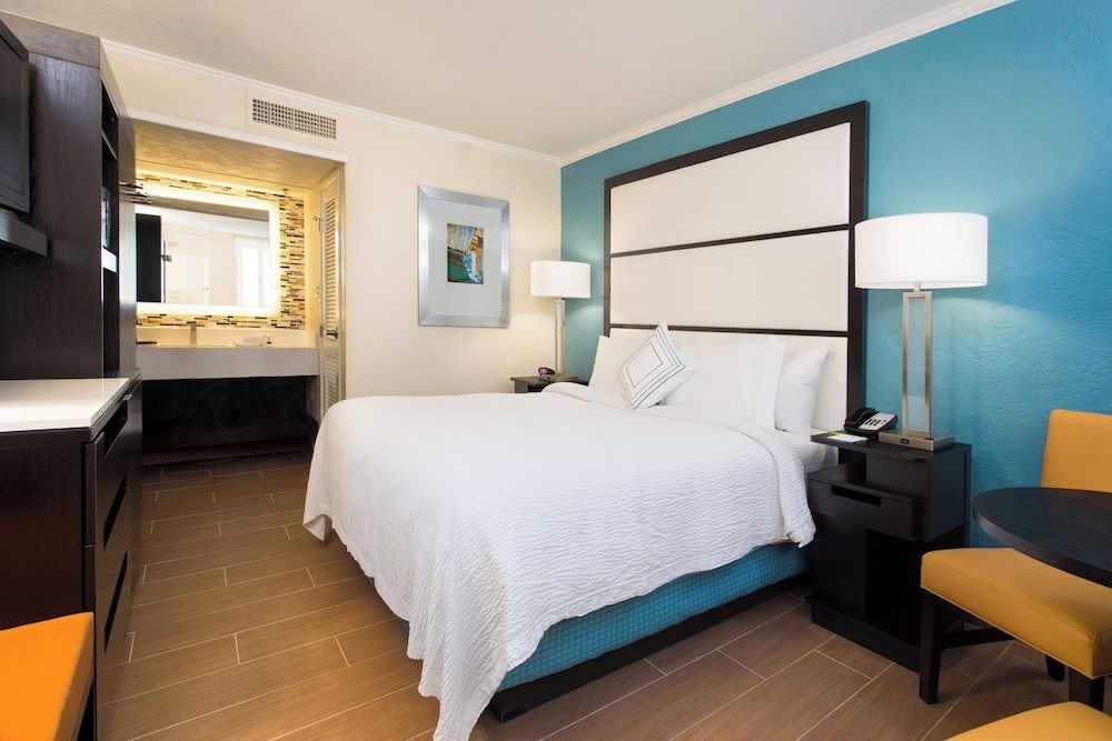 undefined Fairfield Inn and Suites by Marriott Key West 3