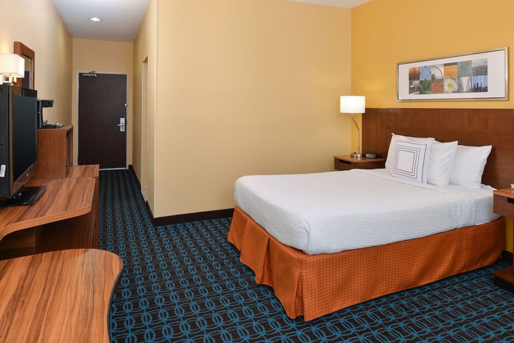 Room, 1 King Bed, Non Smoking